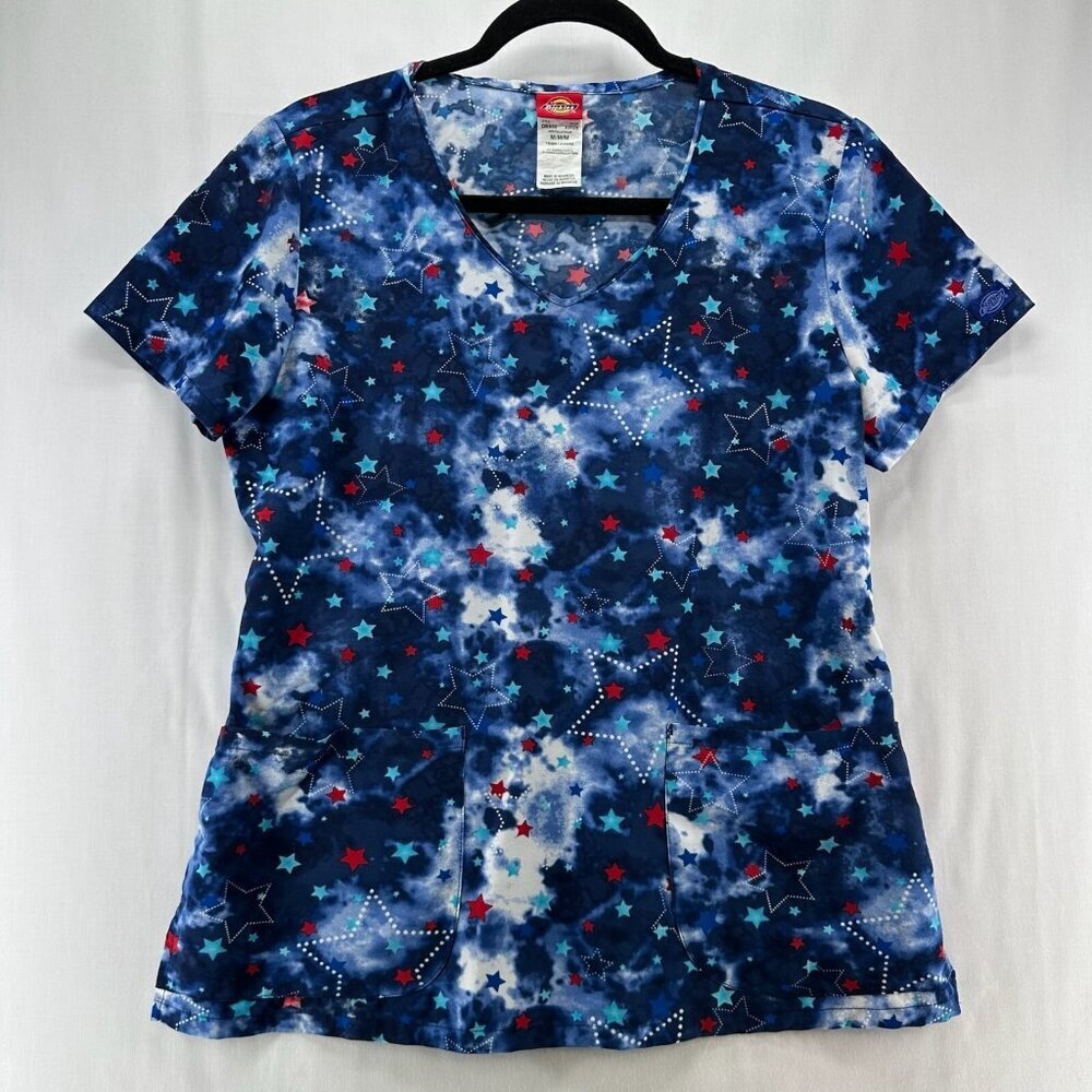 Dickies Scrub Top Womens Sz M Americana Stars and Tie Dye Medical Uniform Blue